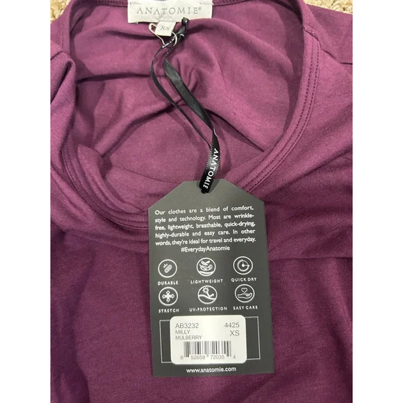 NWT Anatomie Milly Long Sleeve Ruched Top in Mulberry in small retails $178